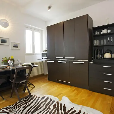 Antiche Cure Di Apartment