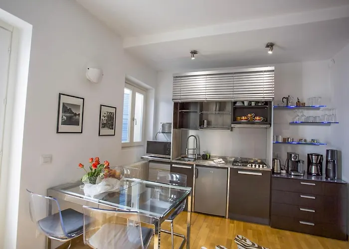 Antiche Cure Di Apartamento *